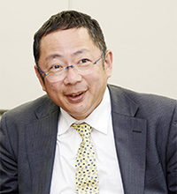 Mr. Kenji Nishide (Executive Officer, Head of Optics and Electronics Laboratories)