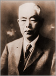 Kenzo Okada(Manufacturing and development)